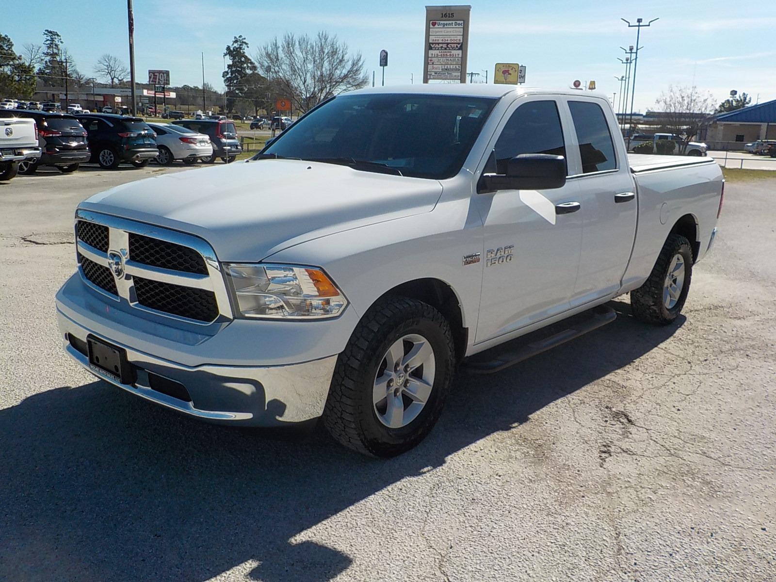 2019 White /Gray RAM 1500 (1C6RR6FT8KS) with an 5.7L Hemi engine, Automatic transmission, located at 1617 W Church Street, Livingston, TX, 77351, (936) 327-3600, 30.710995, -94.951157 - Great work truck! Awesome truck for the money!! - Photo #3